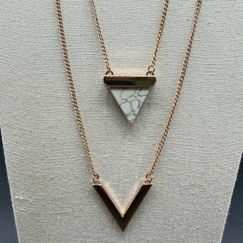 Rose Gold Tone Layered Necklace White Stone Triangle V Pendant Boho Statement